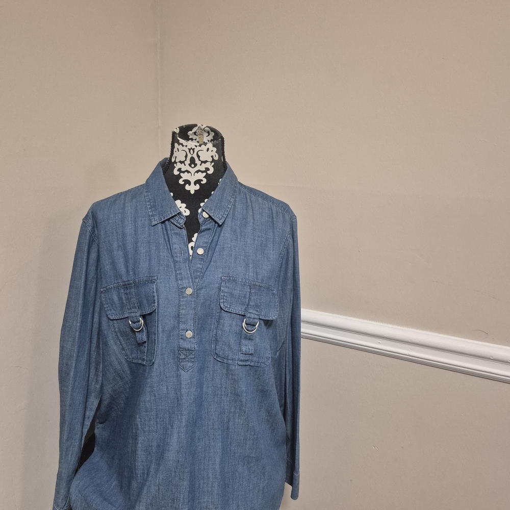 GAP Classic Indigo Denim Shirt